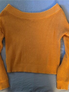 Guess Off-the-Shoulder Cropped Knit Sweater in orange/rust
